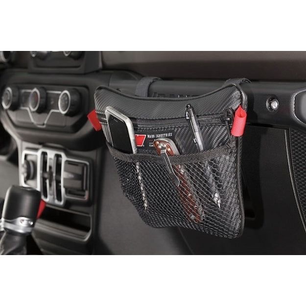 SLIM PASSENGER GRAB HANDLE BAG