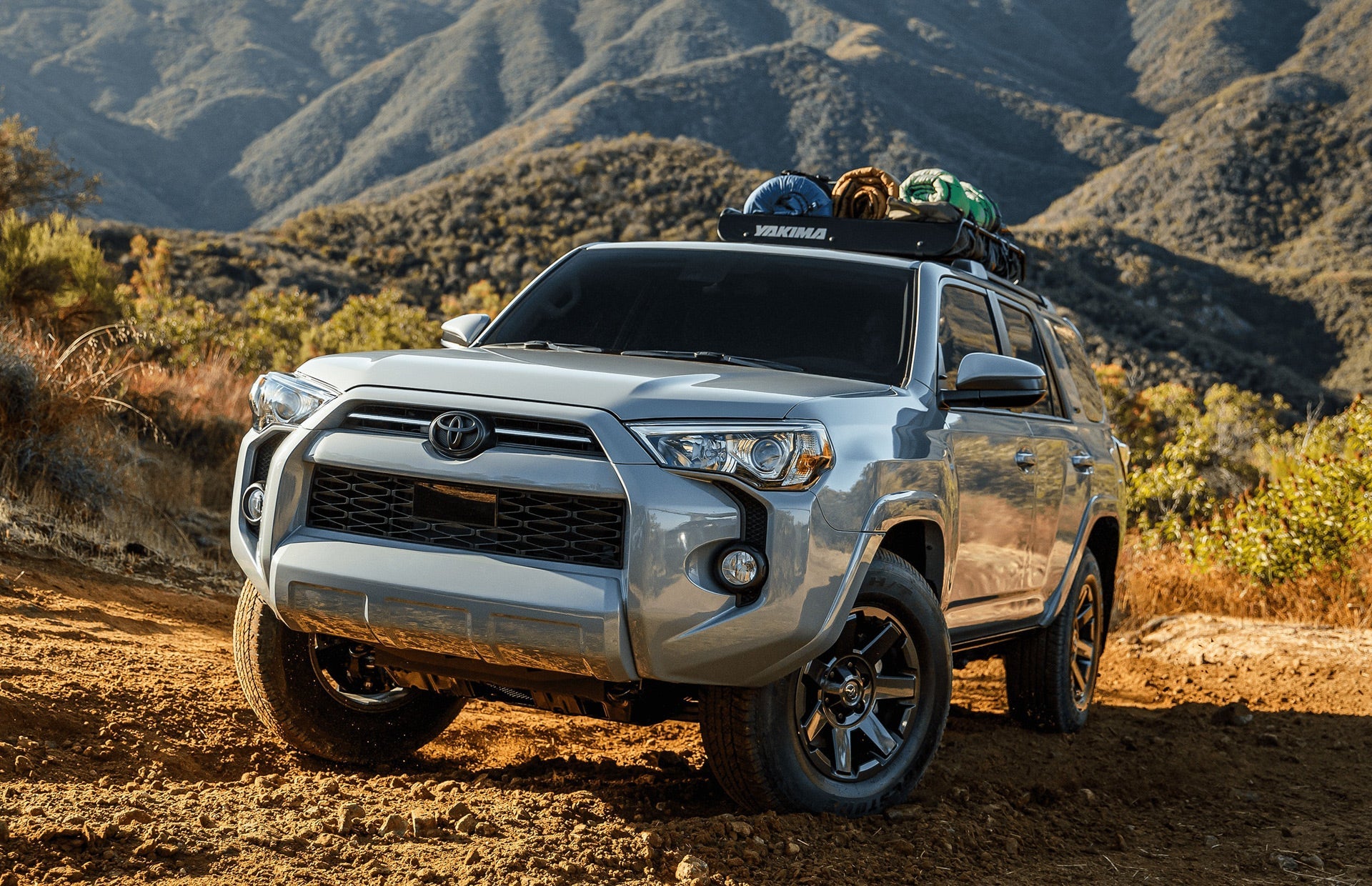 ممتص صدمات أمامي من نوع IFP لسيارة FOX FJ CRUISER مقاس 2.0 بوصة موديل 2021
