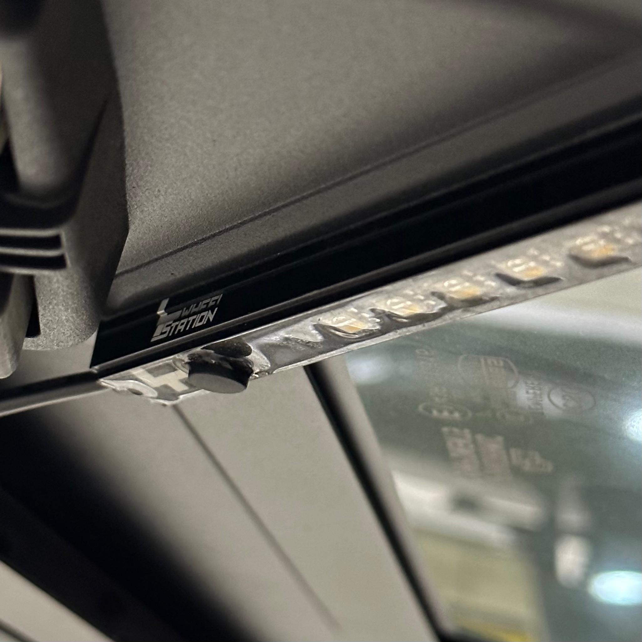 Triple Color LED Light