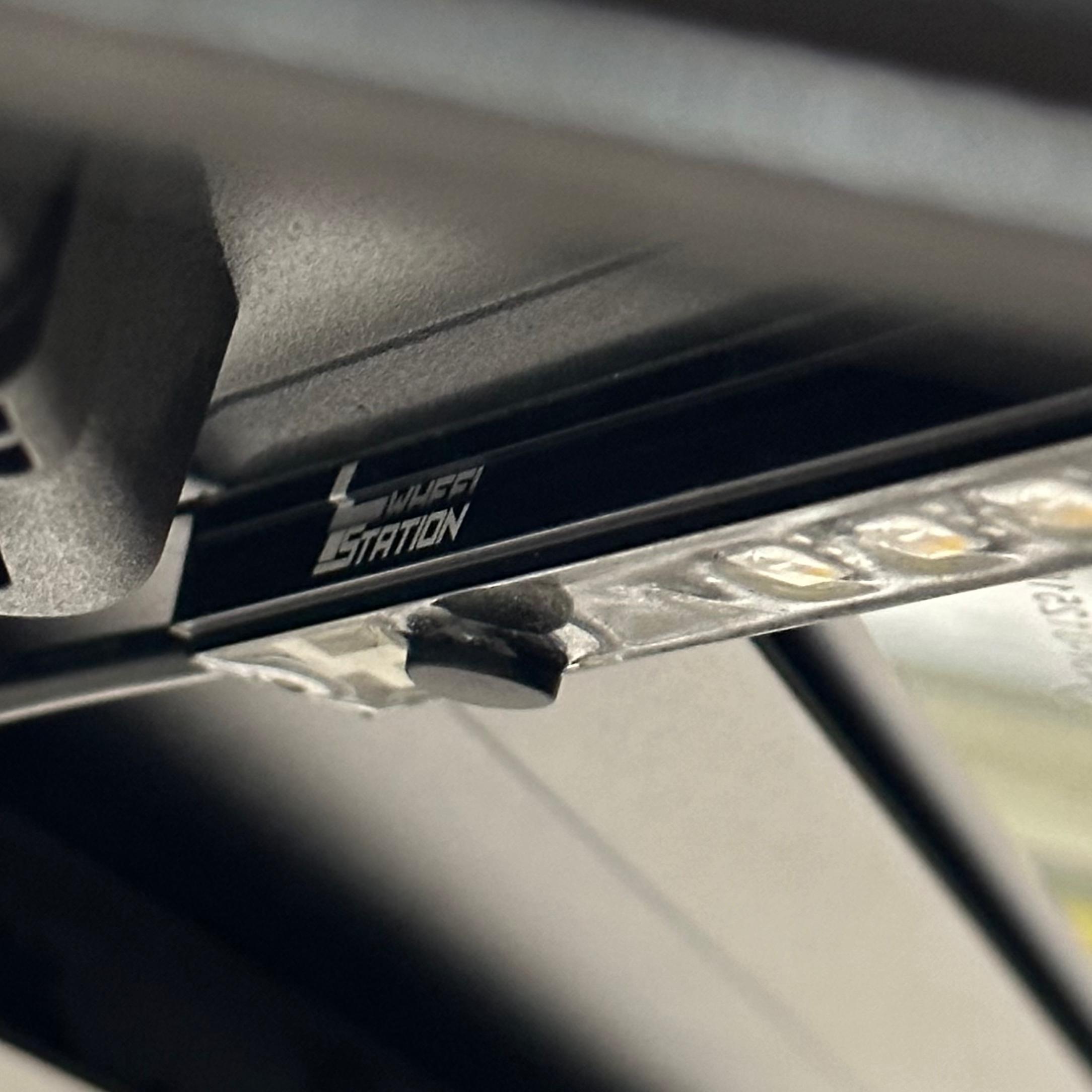 Triple Color LED Light