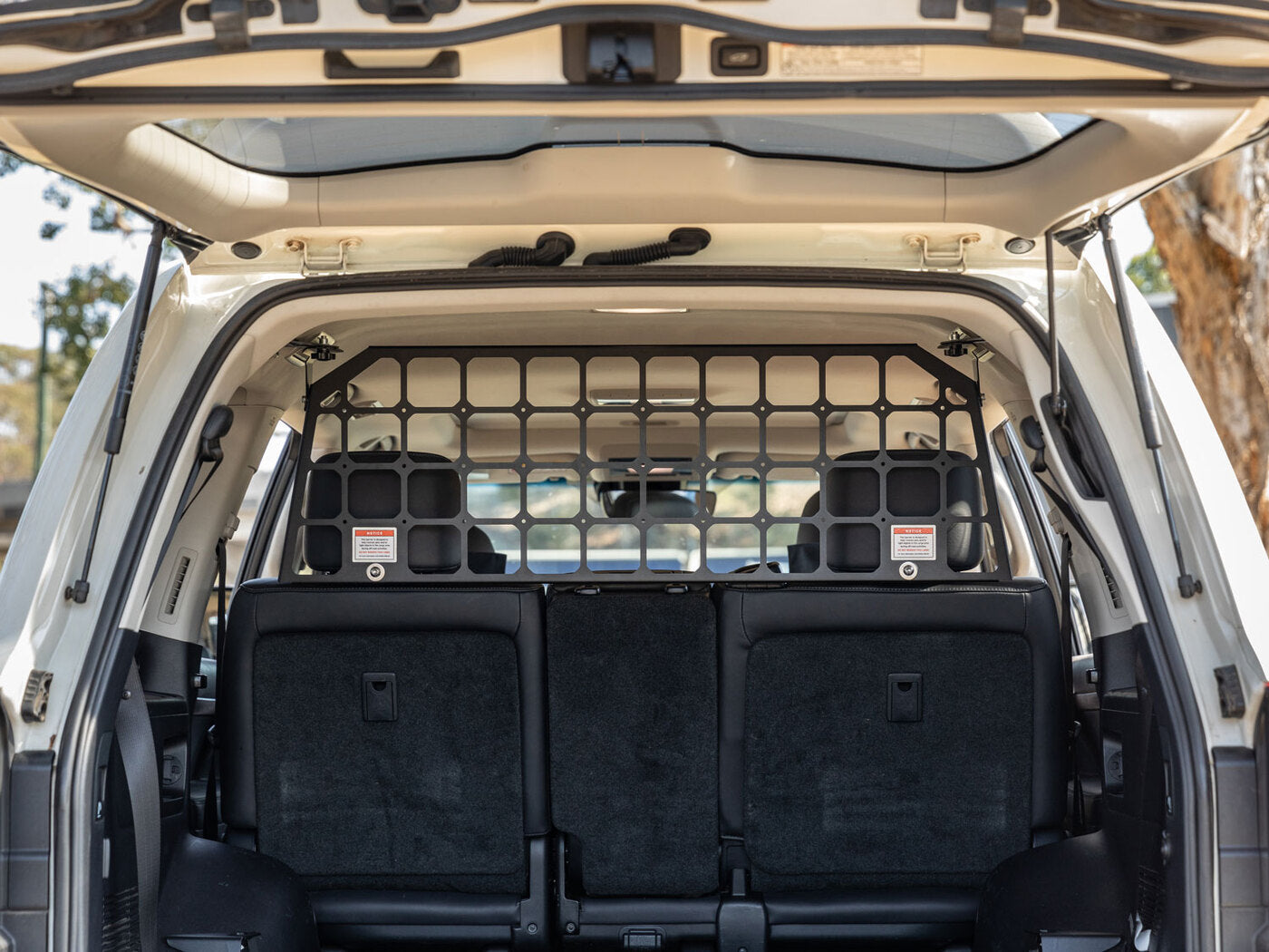 Light Cargo & Pet Barrier to suit Toyota LandCruiser LC200