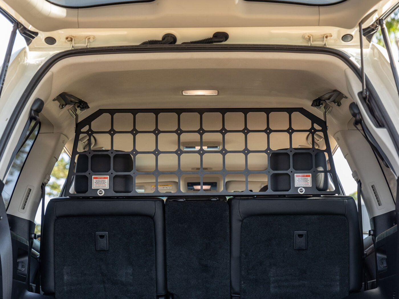 Light Cargo & Pet Barrier to suit Toyota LandCruiser LC200