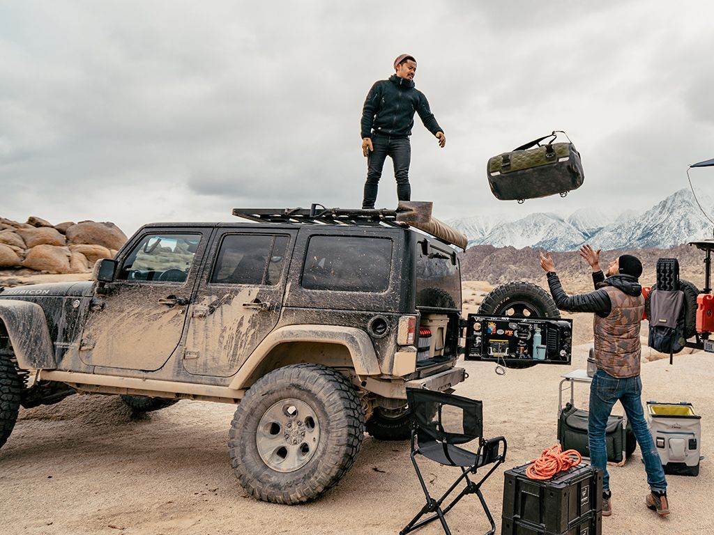 جيب رانجلر JK 4 أبواب (2007-2018) طقم رف سقف إكستريم نصف