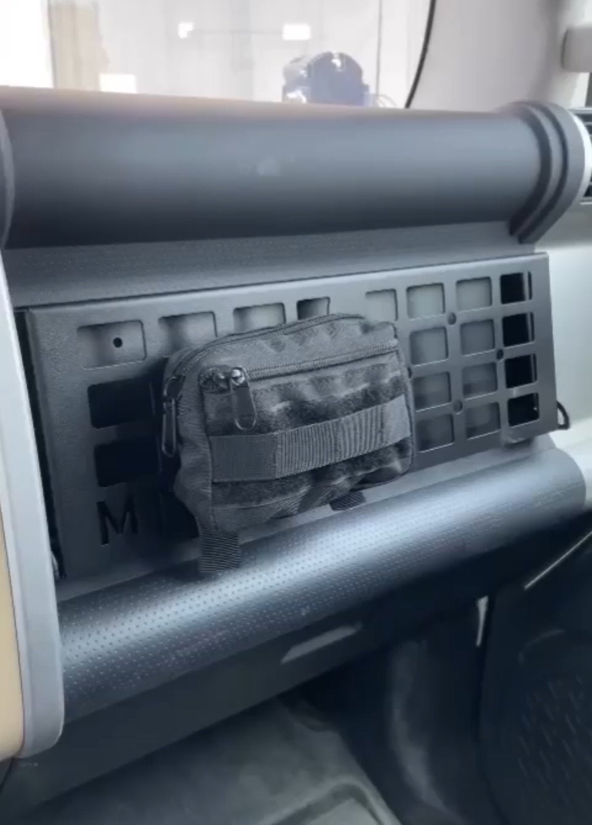 FJ Dashboard Mini Table