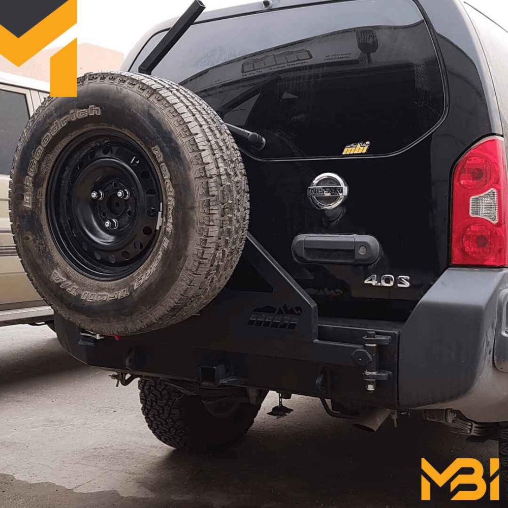 Nissan Xterra Rear Bumper & Spare Tire Carrier