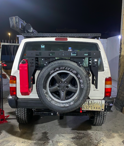Cherokee Tire Carrier - Jeep Cherokee XJ