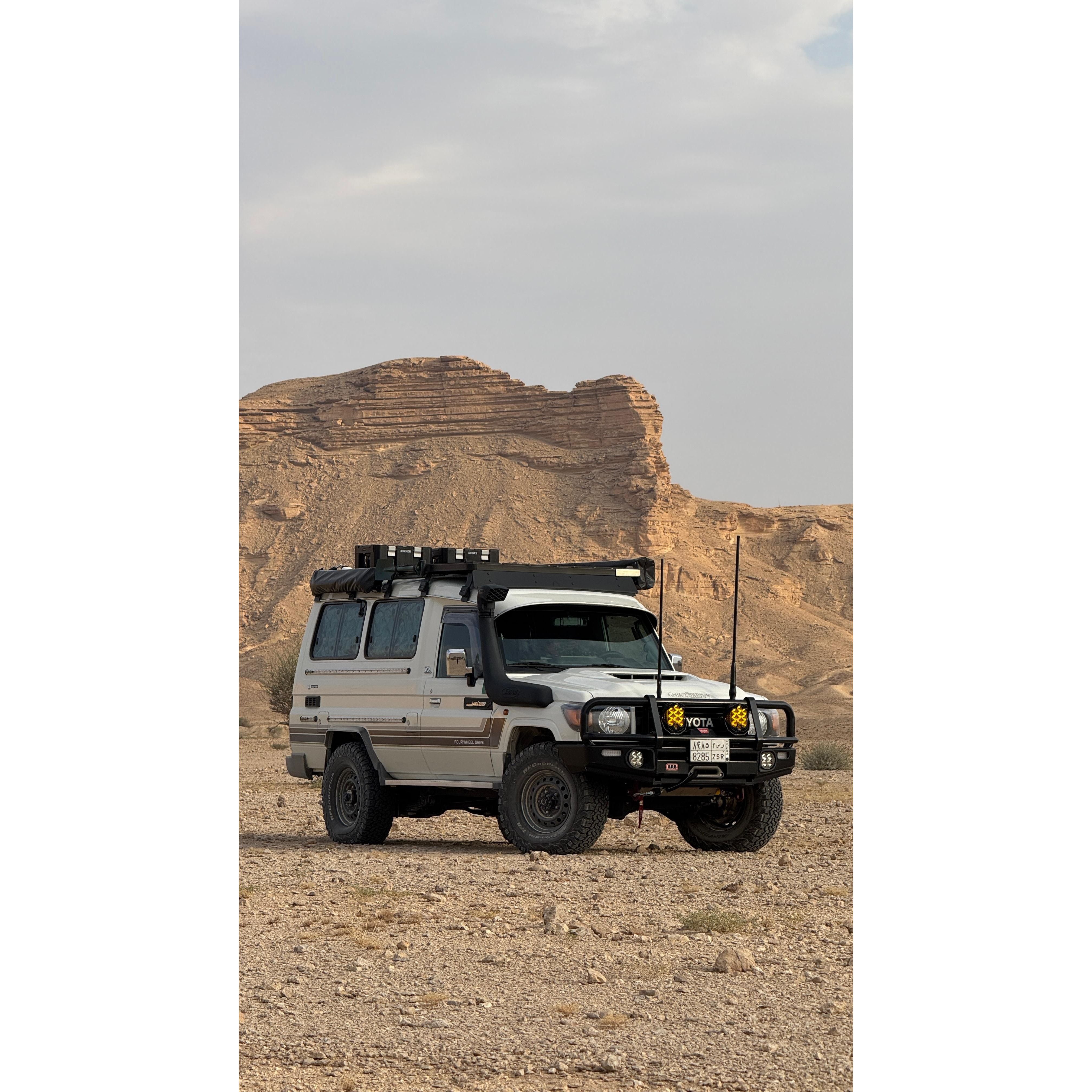 Bullbar Antenna