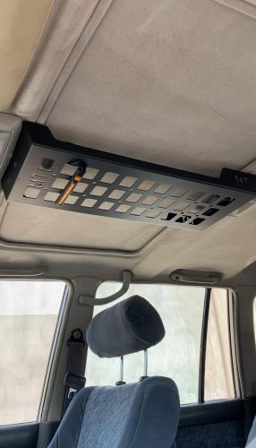 Lc80 roof molle console