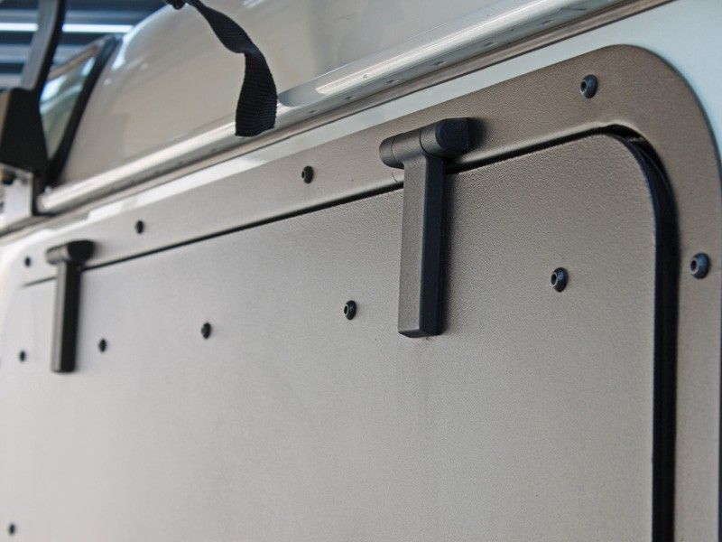 DEFENDER "83-16" GULLWING WINDOW / ALUMINIUM
